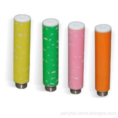Disposable e-cigarette starter kits with USB charger
